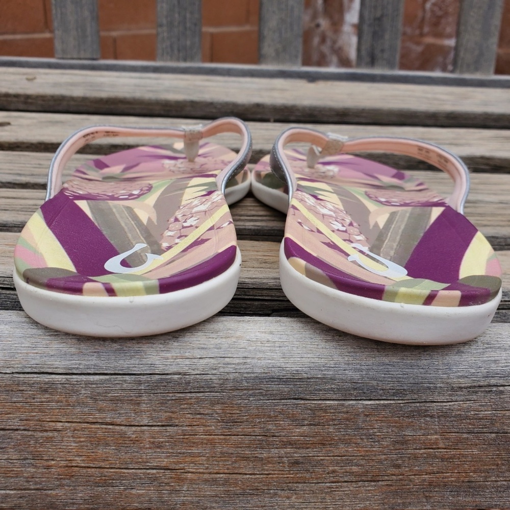 Olukai Ho'opio Hau Flip Flops Size 11 Women Silver Pineapple Sandals - Picture 6 of 12